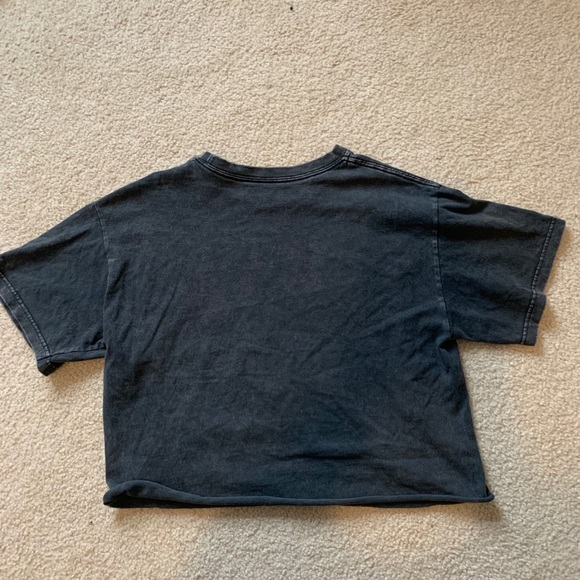 Brandy Melville Tee - Picture 3 of 3